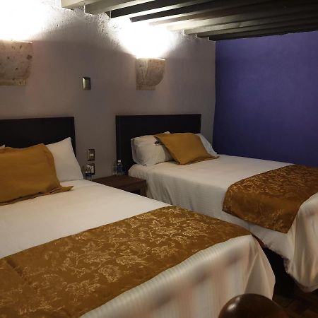 Hotel Don Carlos Морелия Экстерьер фото